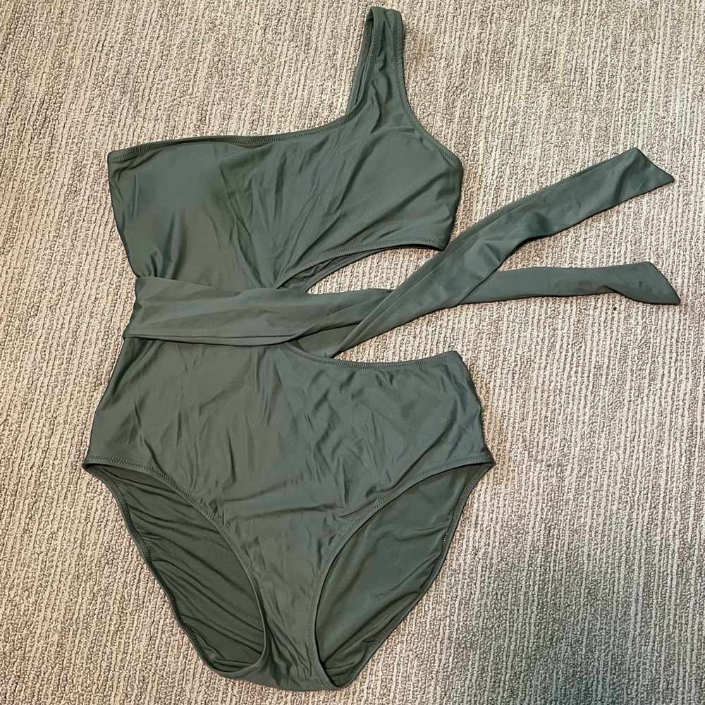 Aerie cut out tie one piece swimsuit